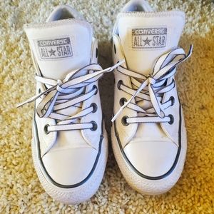 Converse All Star Womens sz 6